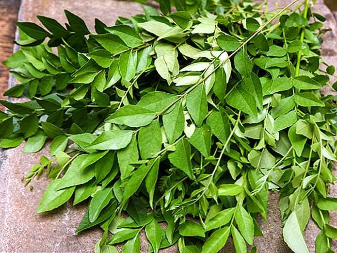 beneficios-para-la-salud-hojas-de-curry